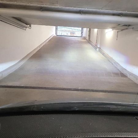 III Appart 2 Pieces, Neuf 200 M De Gare Parking Netflix Evry Courcouronnes Bagian luar foto