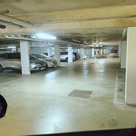 III Appart 2 Pieces, Neuf 200 M De Gare Parking Netflix Evry Courcouronnes Bagian luar foto