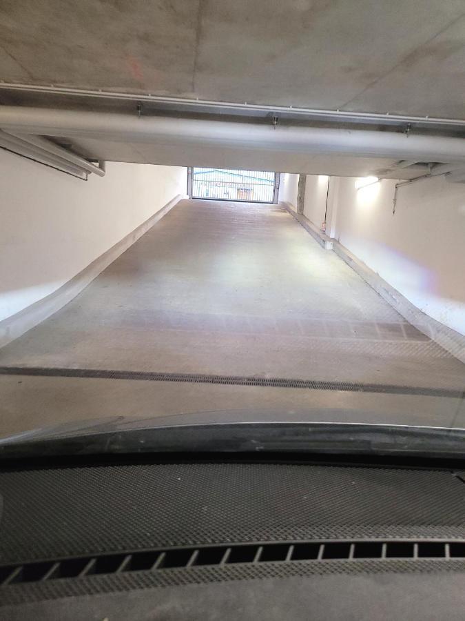 III Appart 2 Pieces, Neuf 200 M De Gare Parking Netflix Evry Courcouronnes Bagian luar foto